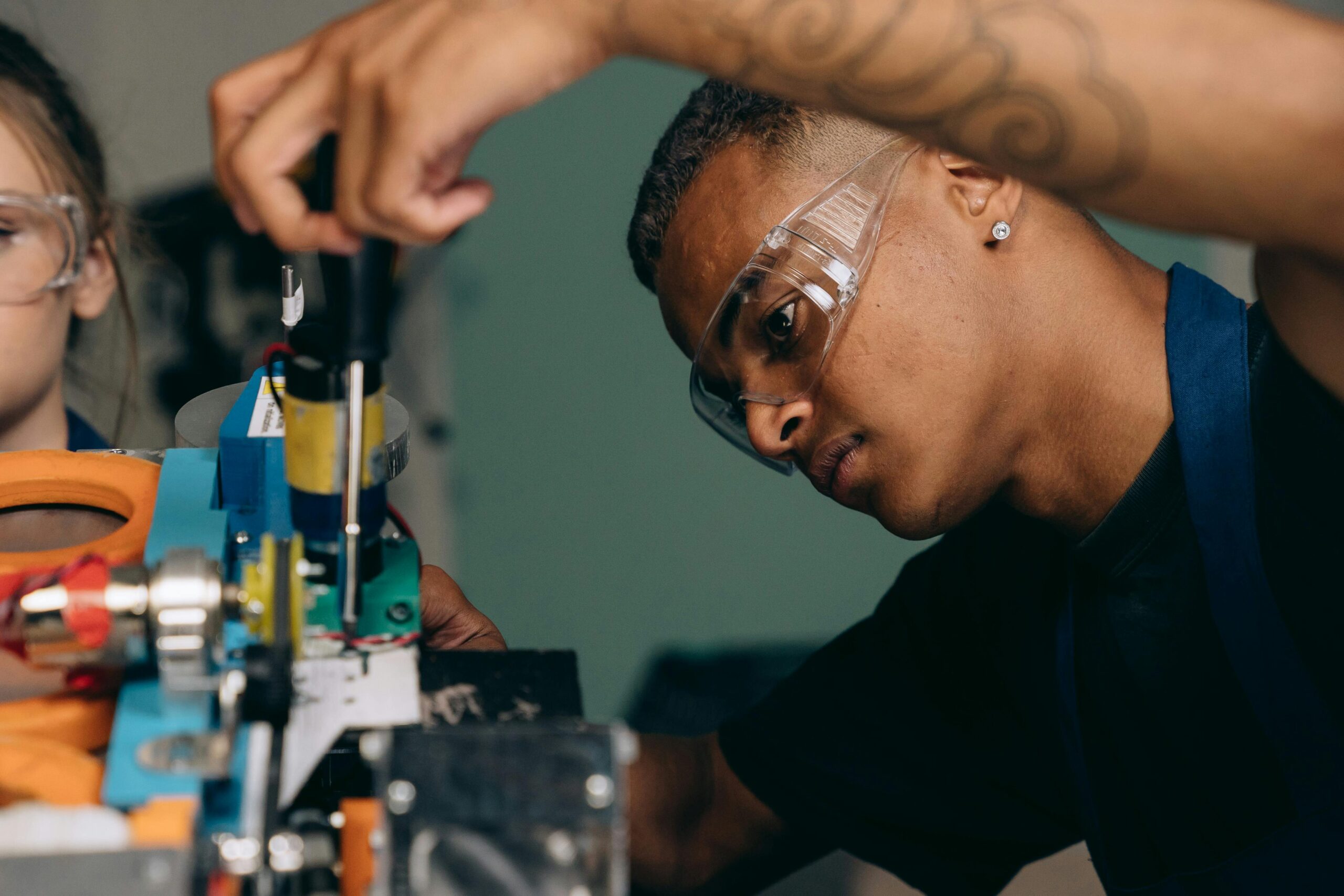 Discover the 2026 Apprenticeship Program in Nigeria Organized by Schneider Electric